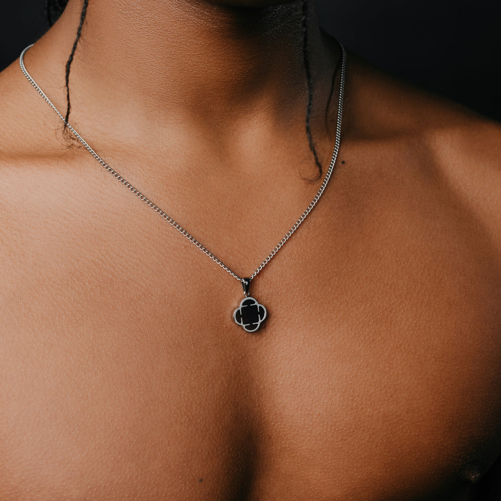 Clover Necklace