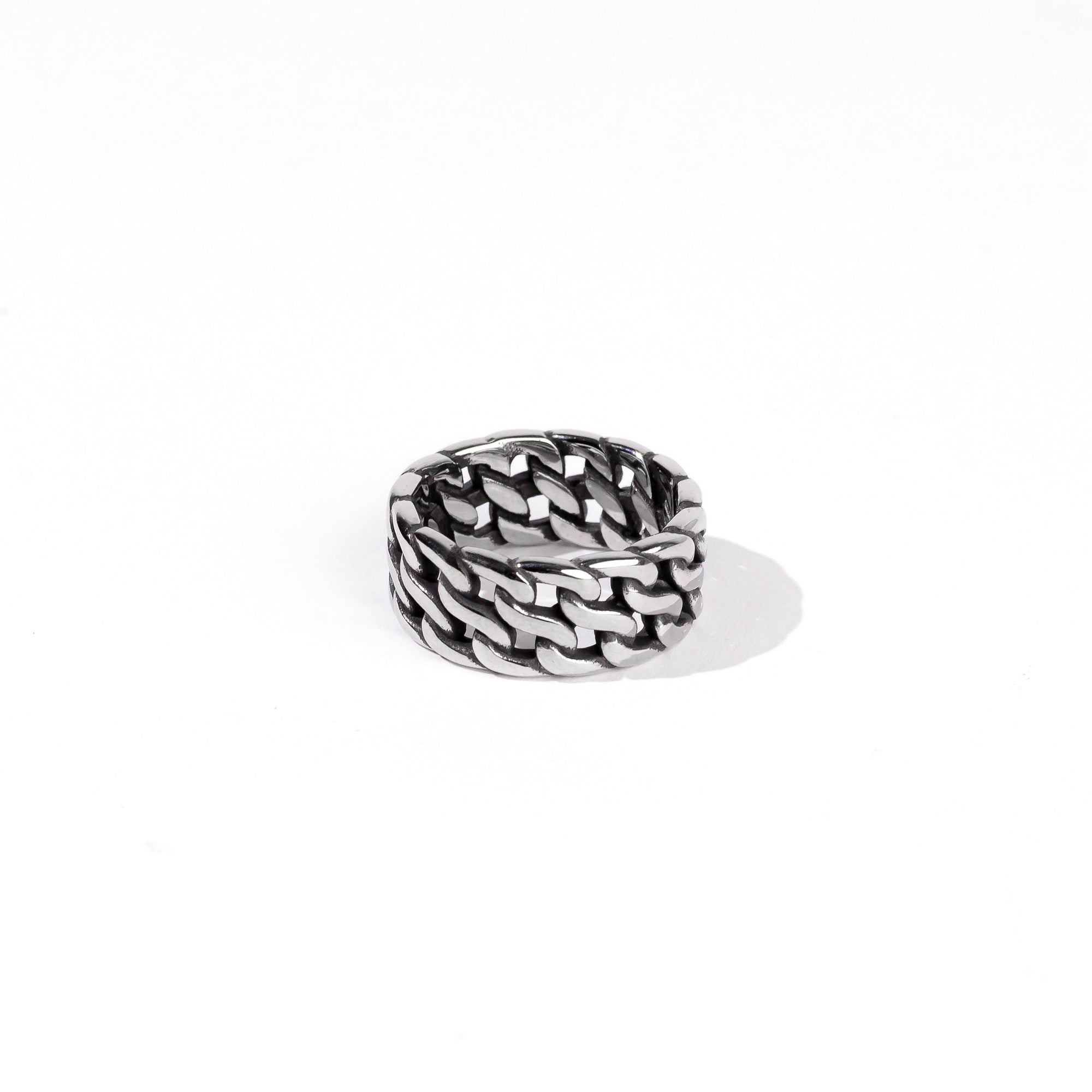 Chainbound Ring
